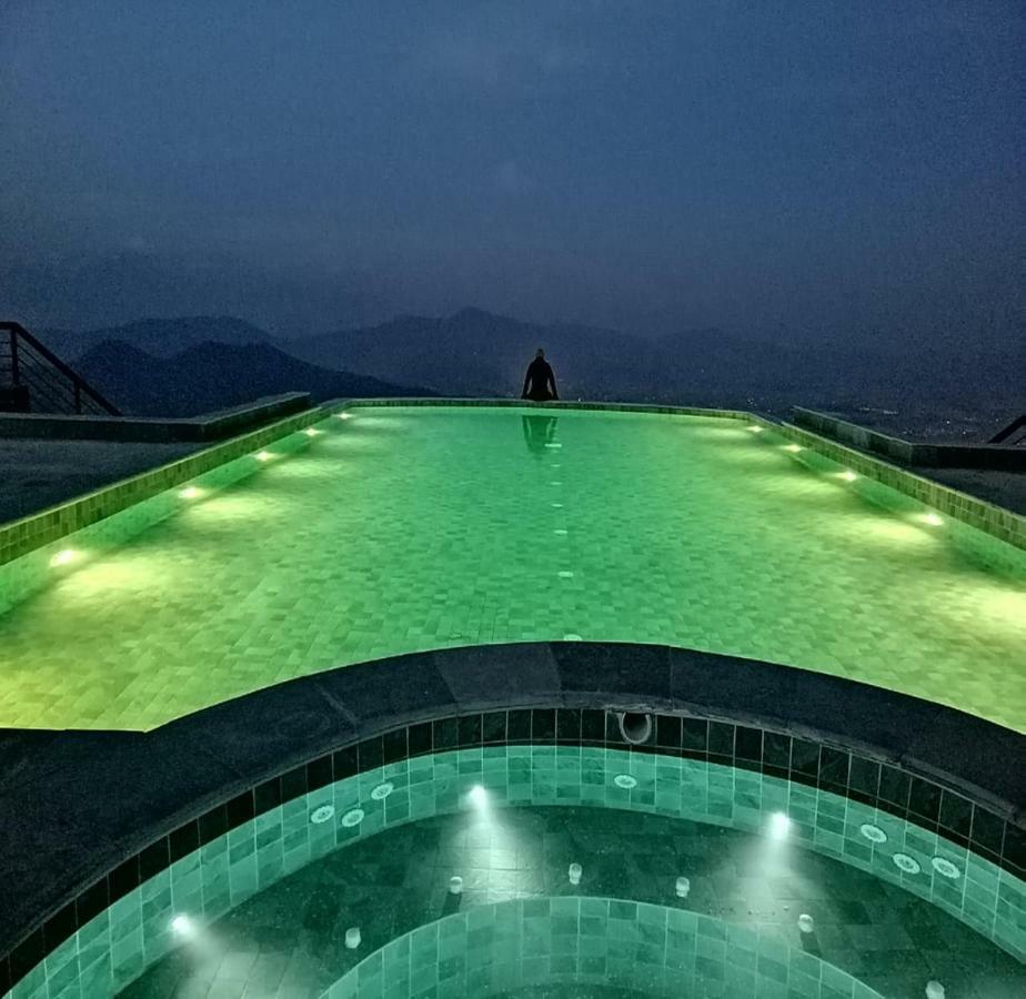 Chandragiri Hills Resort Thankot Bagian luar foto