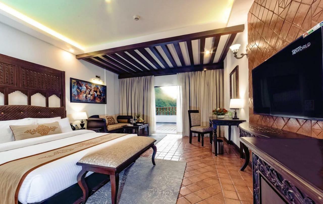 Chandragiri Hills Resort Thankot Bagian luar foto